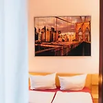 ホステル My Bed