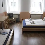 My Bed ホステル