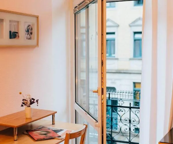 My Bed * Δρέσδη